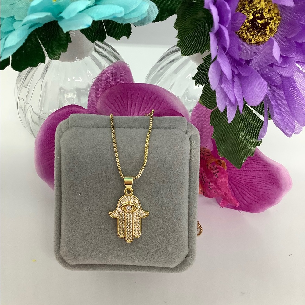 COPY - New 18k gold plated eye hand necklace